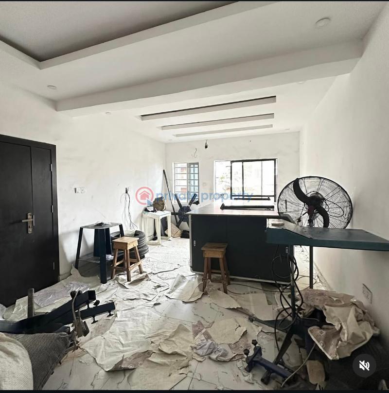3 bedroom spacious apartment at surulere lagos - 7 3 bedroom Block Of Flats For Sale Ogunlana Surulere Lagos - 7