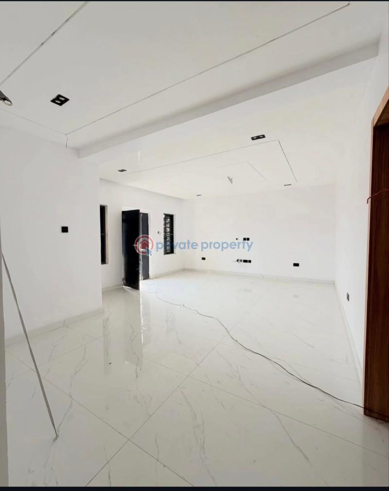 3 bedroom Block Of Flats For Sale Yaba Lagos - 1