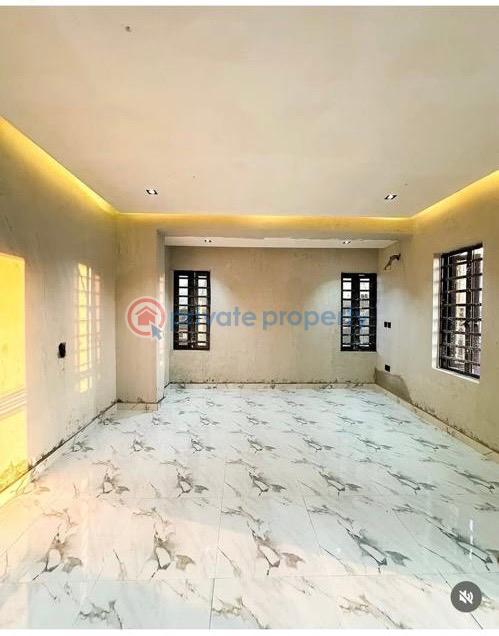 3 bedroom Block Of Flats For Sale Yaba Lagos - 4