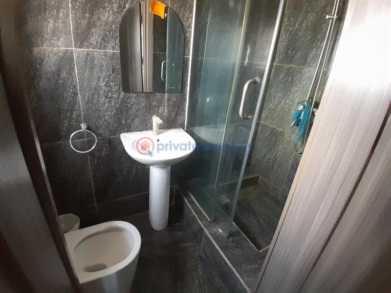 3 bedroom Block Of Flats For Sale Off Ologolo Road Ologolo Lekki Lagos - 4