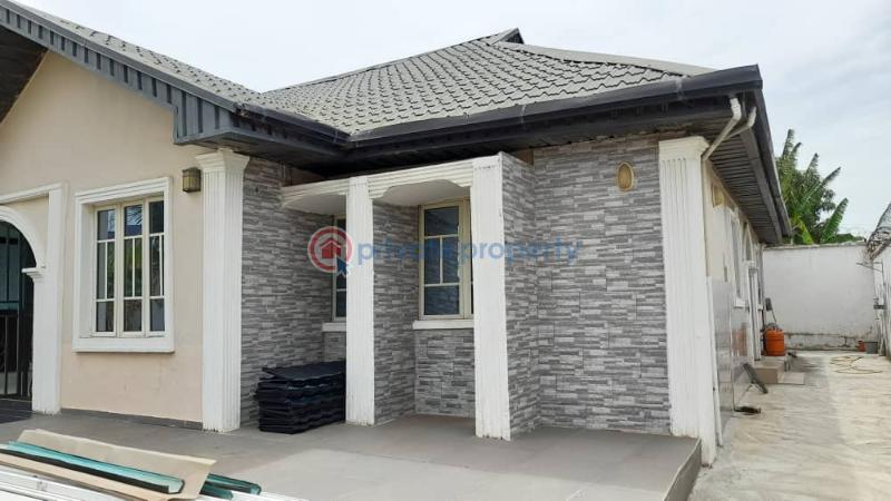 3 bedroom Bungalow For Sale Location;igbolomu Via Isawo Road Agric Ikorodu Lagos Agric Ikorodu Lagos - 1
