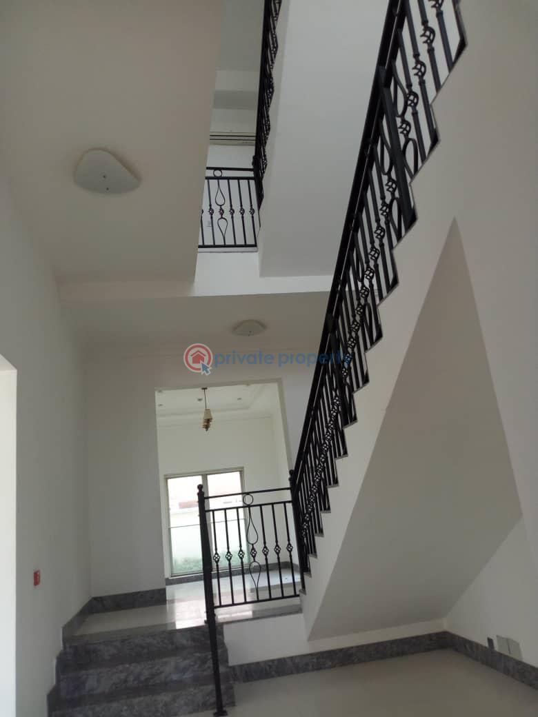 3 bedroom Terraced Duplex For Rent Banana Island Ikoyi Lagos - 2