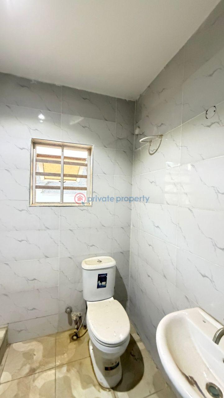 3 bedroom House For Sale Apo Abuja Phase 2  - 4