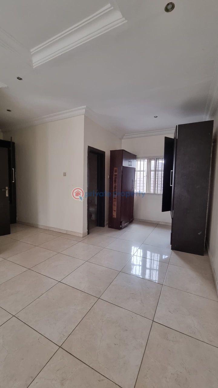 3-bedroom terrace duplex - 4 3 bedroom Terraced Duplex For Rent Osapa London Lekki Lagos - 4