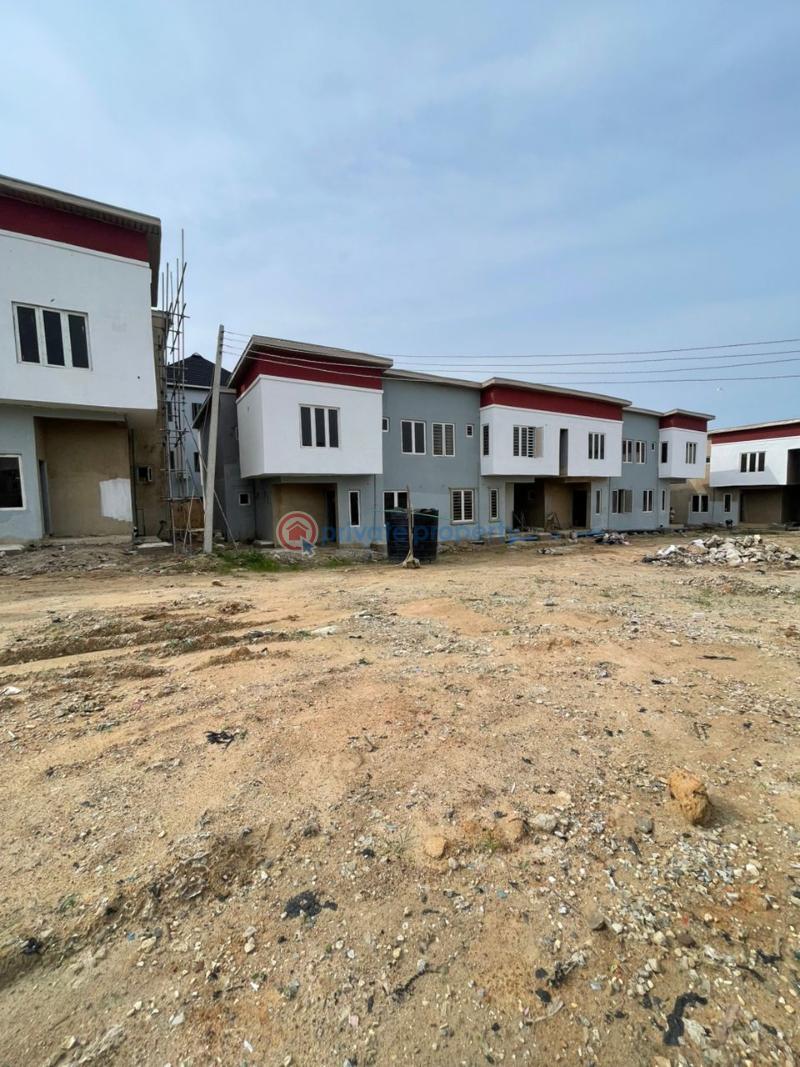 3 bedroom Terraced Duplex For Sale Mile 12 Kosofe/Ikosi Lagos - 2