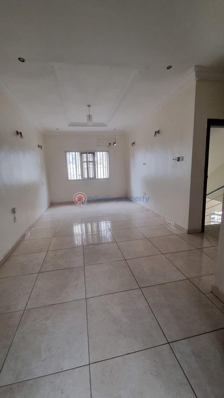 3-bedroom terrace duplex - 7 3 bedroom Terraced Duplex For Rent Osapa London Lekki Lagos - 7