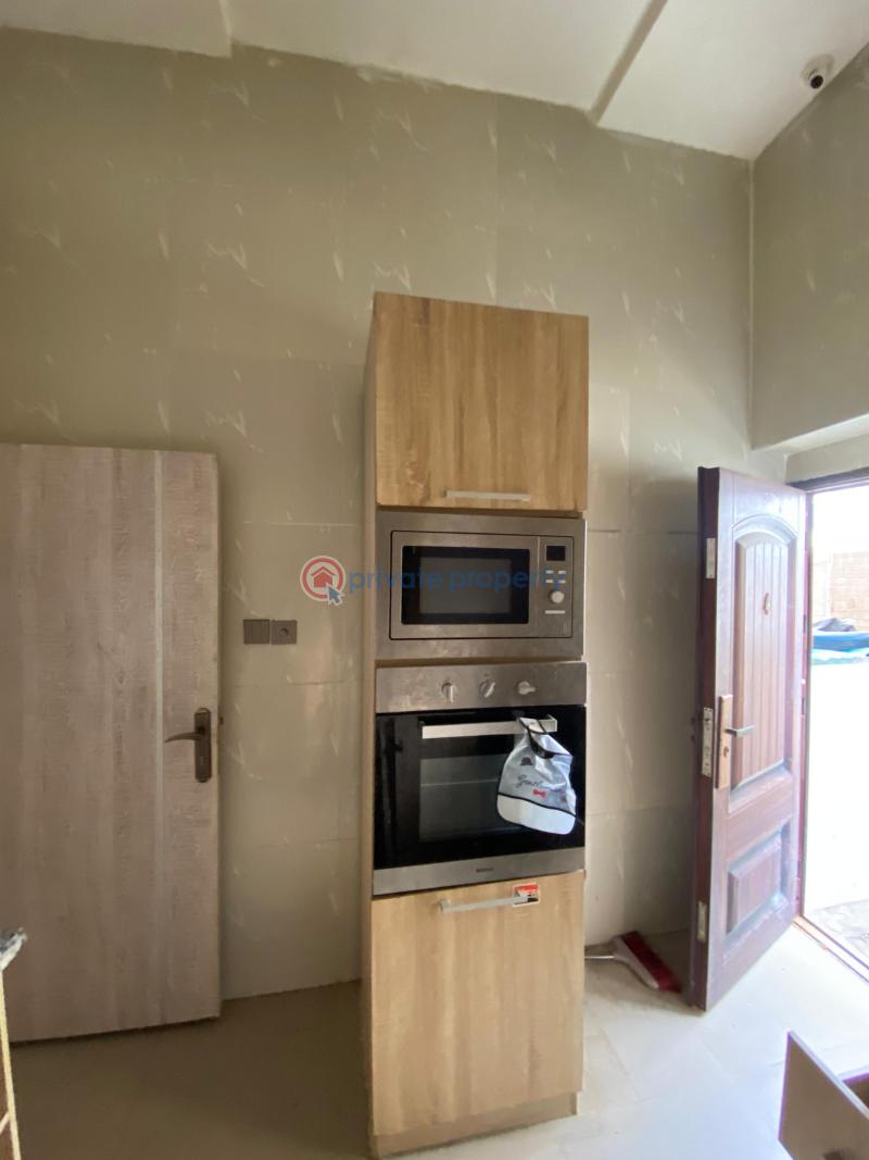 3 bedroom Terraced Duplex For Rent Harris Drive Lekki Lagos - 4