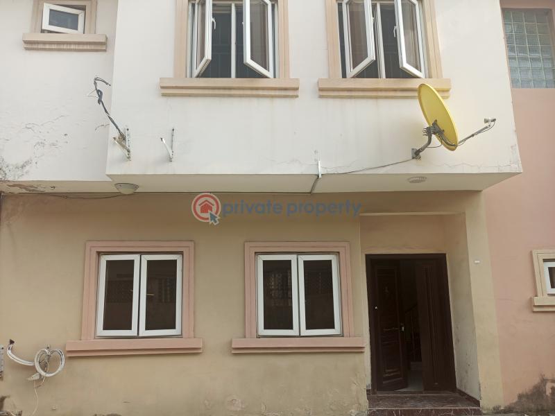 3 bedroom Terrace For Sale Vista Estate Jakande Lekki Lagos - 11