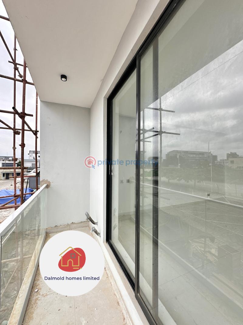 3 bedroom Terraced Duplex For Sale Ikoyi South West Lagos - 5