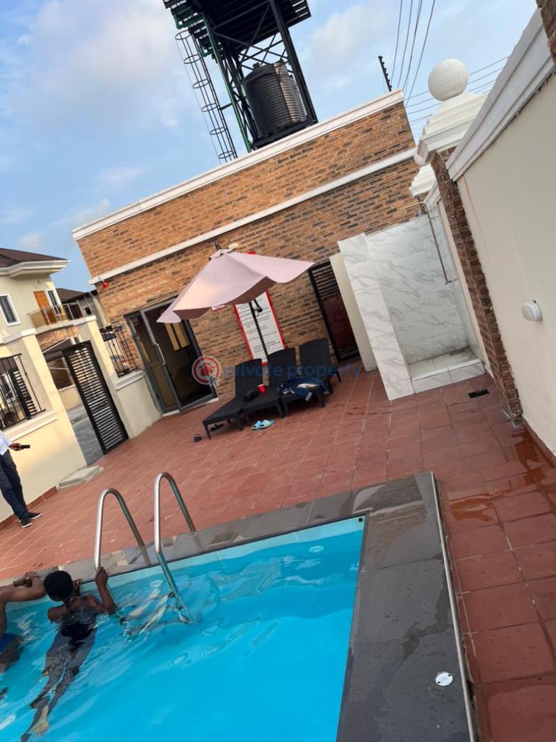 For rent 3 bedroom Terrace Metro Homes Estate Abraham Adesanya Ajah