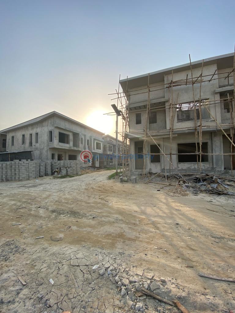 3 bedroom Terraced Duplex For Sale Moremi Scheme, Oko Ado Ajah, Behind Lagos Business School. Addo Ajah Lagos - 3