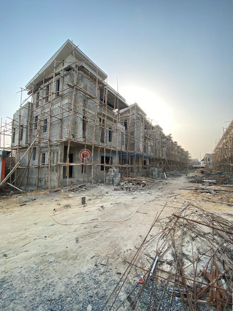 3 bedroom Terraced Duplex For Sale Moremi Scheme, Oko Ado Ajah, Behind Lagos Business School. Addo Ajah Lagos - 7