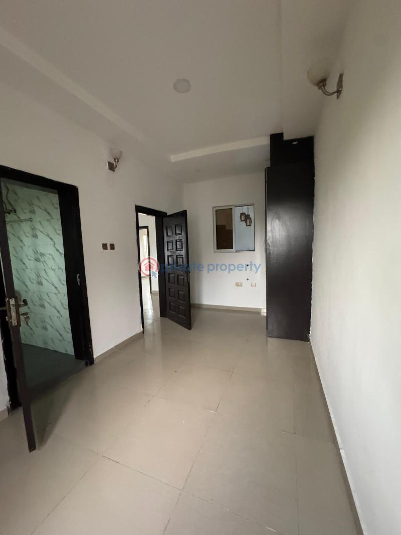 House For Rent Lekki Scheme 2 Ajah Lagos - 5