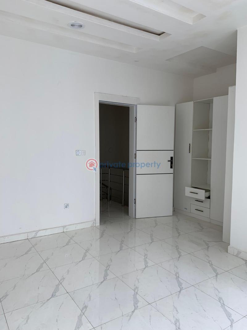 3 bedroom Terraced Duplex For Rent Ikota Lekki Lagos - 11