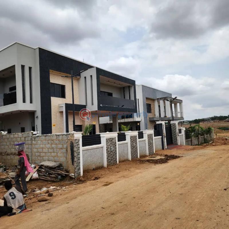 3 bedroom Duplex For Sale In Close Proximity To Abuja Nigeria International. Idu Abuja Phase 4  - 2