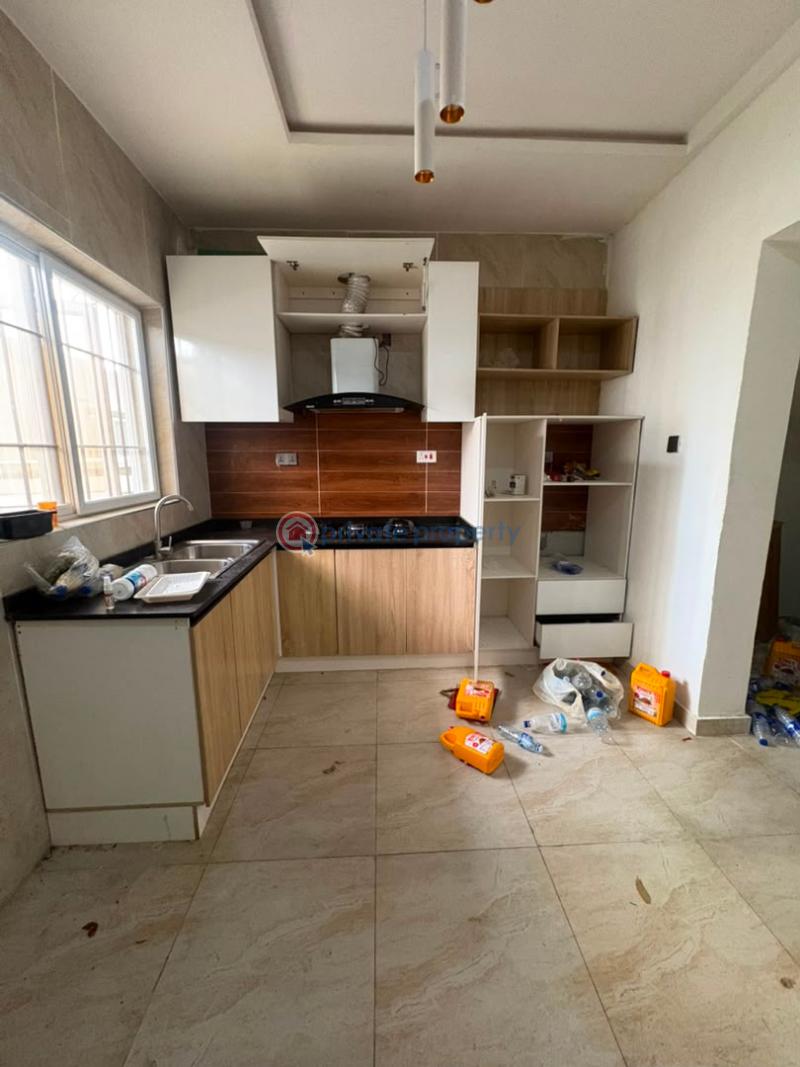 3 bedroom Terraced Duplex For Rent Lekki Lagos - 7