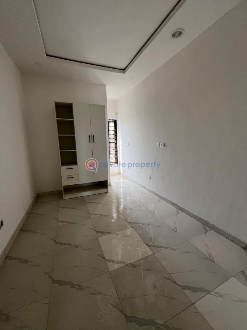 3 bedroom Flat & Apartment For Sale Ikota Gra Ikota Lekki Lagos - 5