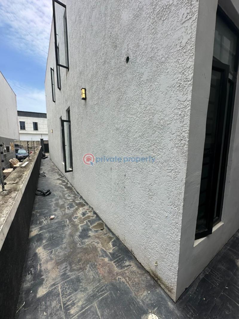 Flat & Apartment For Rent Ikota Lekki Lagos - 12
