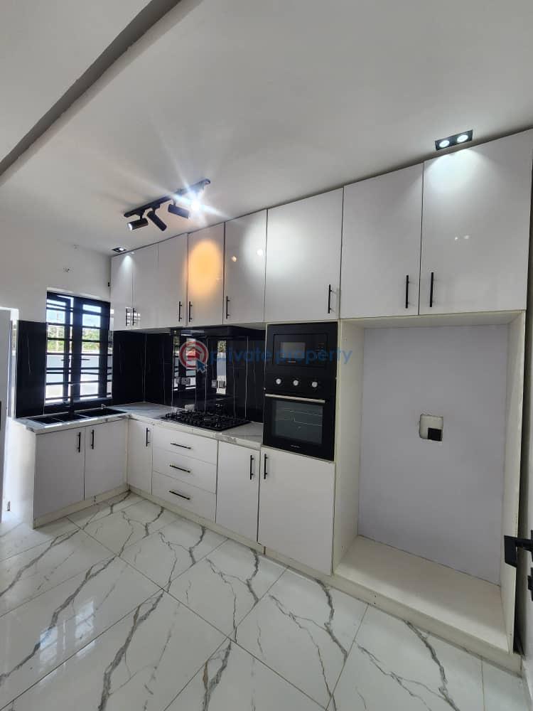 3 bedroom terrace duplex with a domestic room - 3 3 bedroom Terraced Duplex For Sale Scheme 2 Lekki Lagos - 3