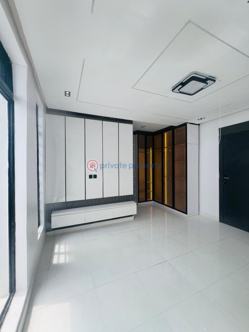 3 bedroom Terrace For Sale 3 Bedroom Terrace With Bq Ikota Lekki Lagos - 11