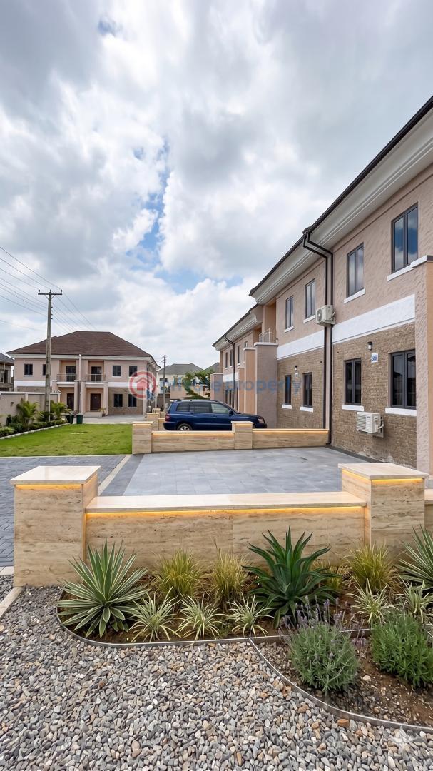 3 bedroom Terraced Duplex For Rent Apo Abuja Phase 2  - 1