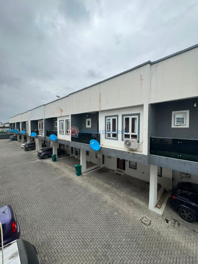 4 bedroom Terraced Duplex For Sale Harris Drive Ikota Lekki Lagos - 38