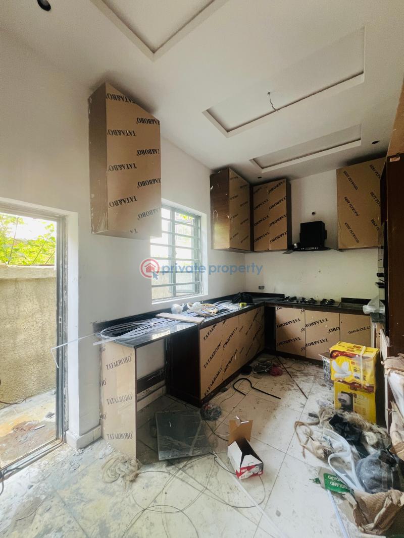 3 bedroom Terrace For Sale 3 Bedroom Sangotedo Ajah Lagos - 18
