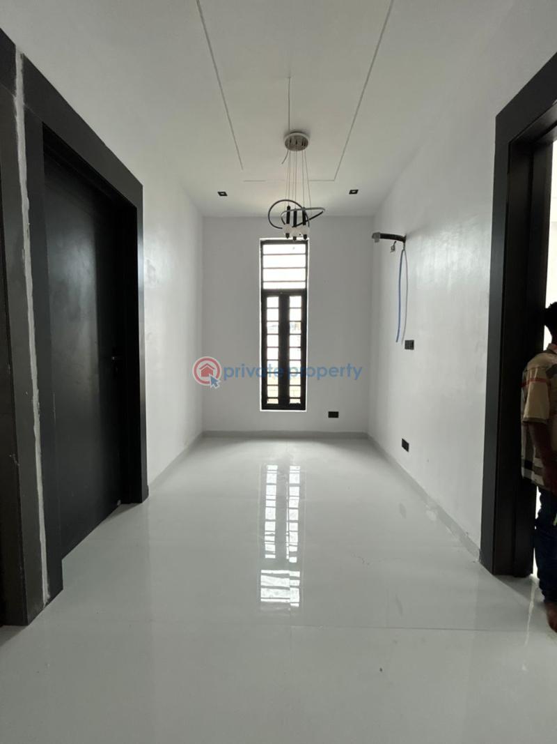 3 bedroom Terraced Duplex For Sale Ikota Lekki Lagos - 4