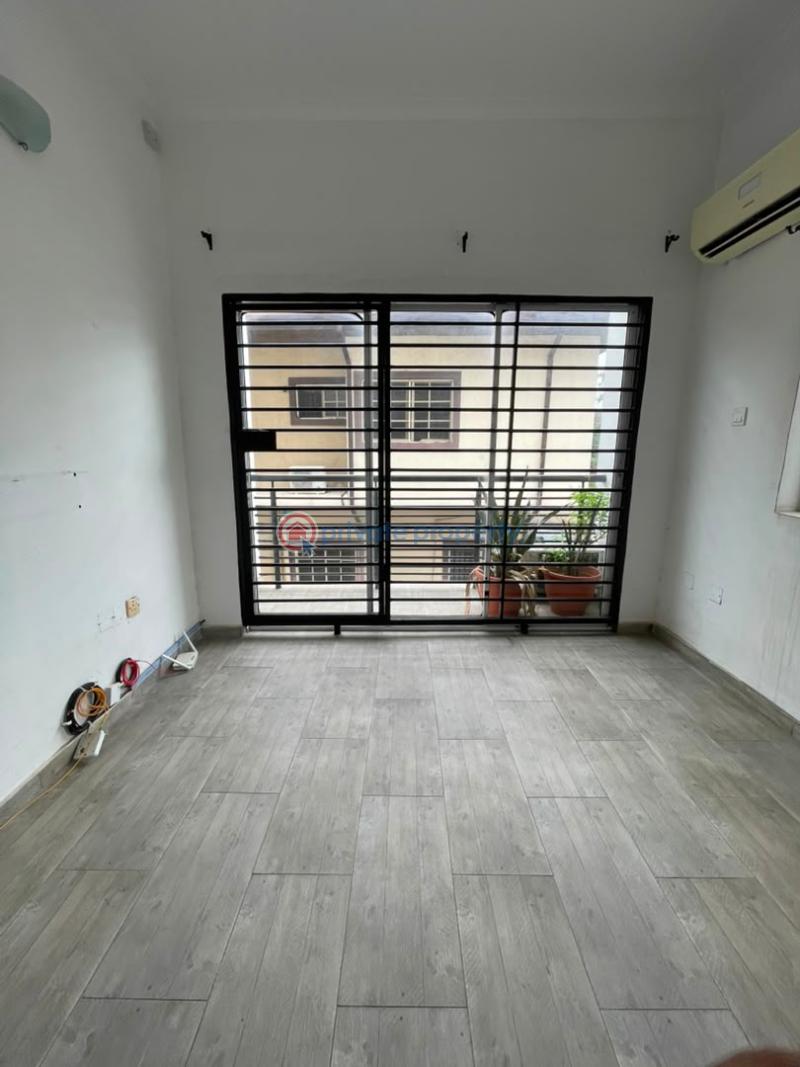 3 bedroom Terraced Duplex For Rent Lekki Phase 1 Lagos - 4