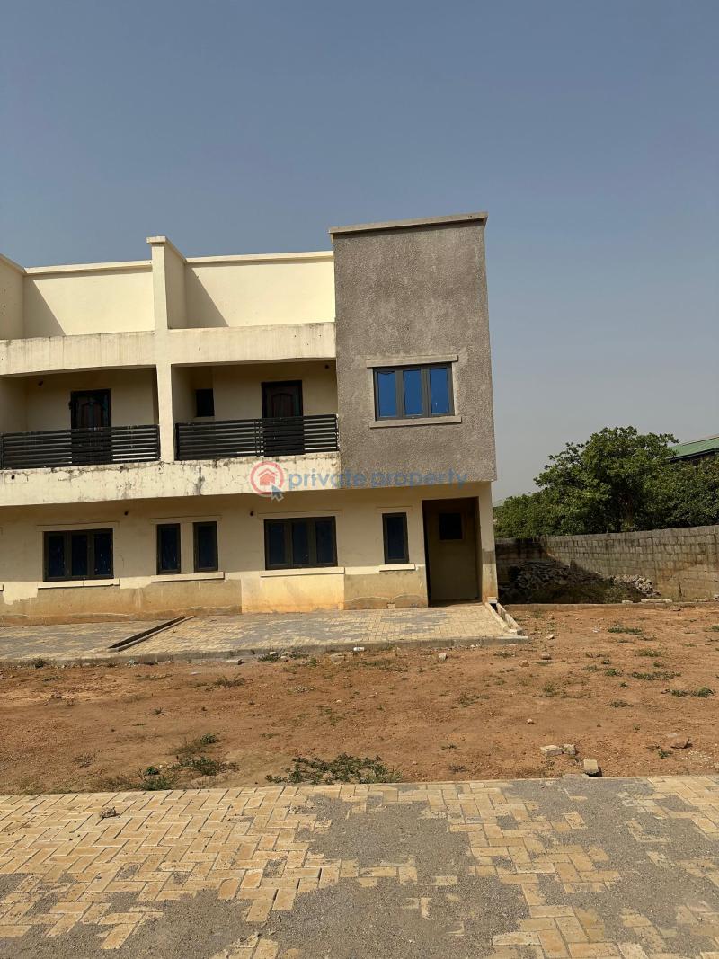 3 bedroom terrace with bq - 4 3 bedroom Terraced Duplex For Sale Kaura Abuja Phase 2  - 4