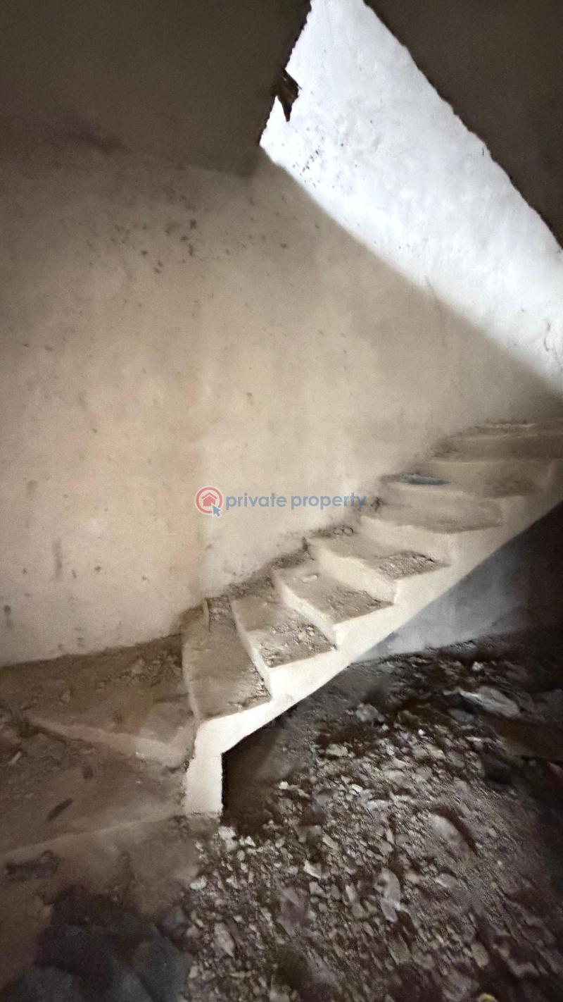 3 bedroom Terraced Duplex For Sale Lugbe Abuja Phase 4  - 5