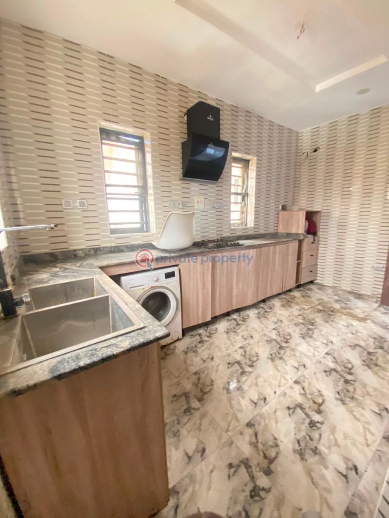 3 bedroom Terraced Duplex For Rent Chevron Drive Lekki Lagos - 11