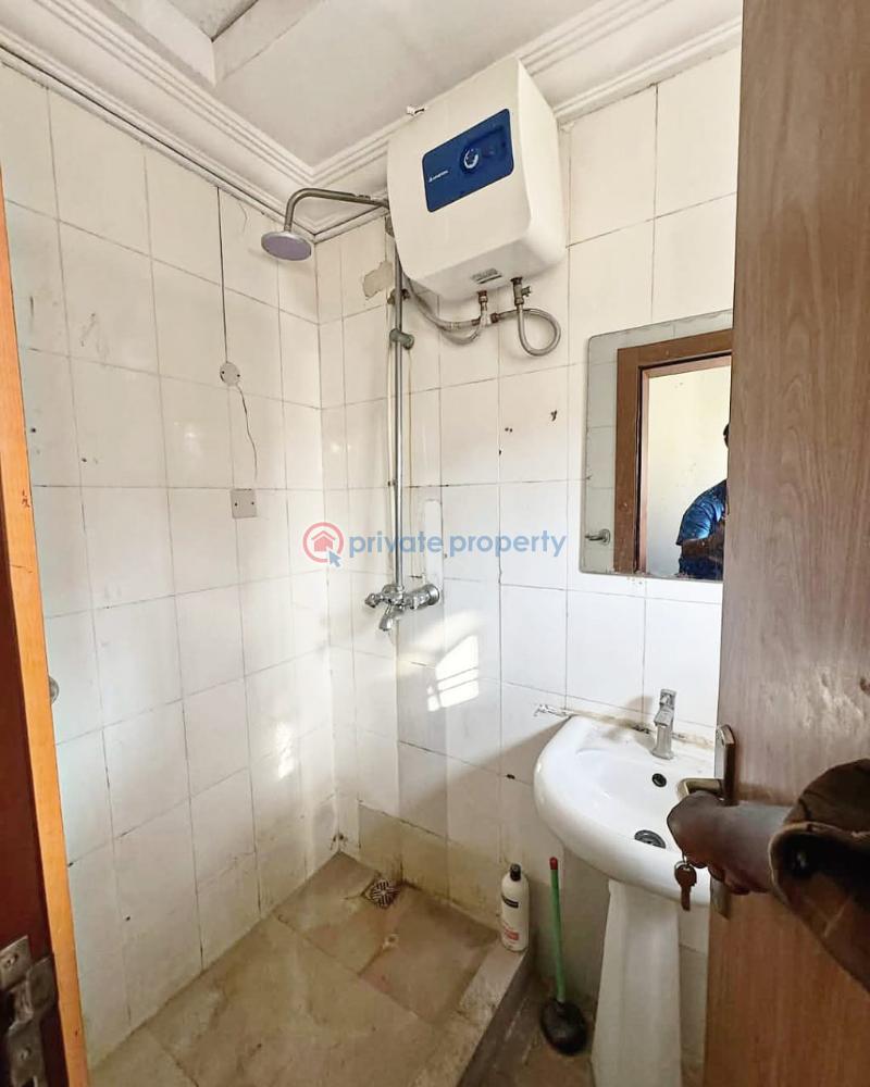 3 bedroom terraced duplex with a bq for rent - 15 3 bedroom Terraced Duplex For Rent Lekki Phase 1 Lagos - 15