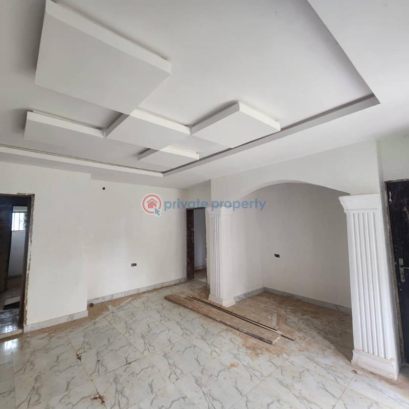 3 bedroom Block Of Flats For Sale Agoro, Before Elenusonso Alafara Ibadan Ibadan Oyo - 3
