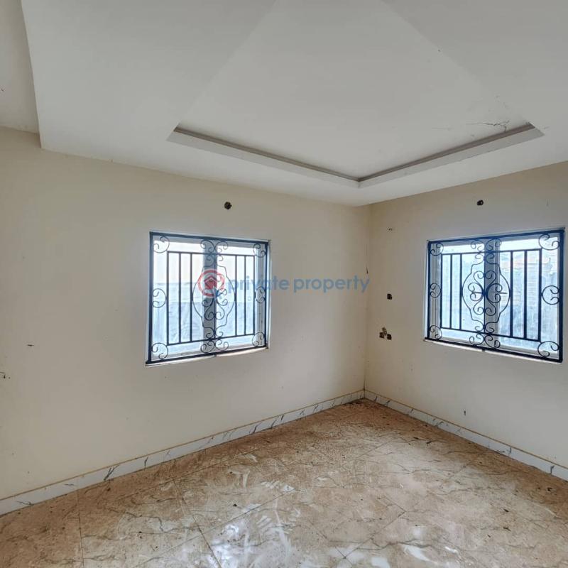 3 bedroom Block Of Flats For Sale Agoro, Before Elenusonso Alafara Ibadan Ibadan Oyo - 4