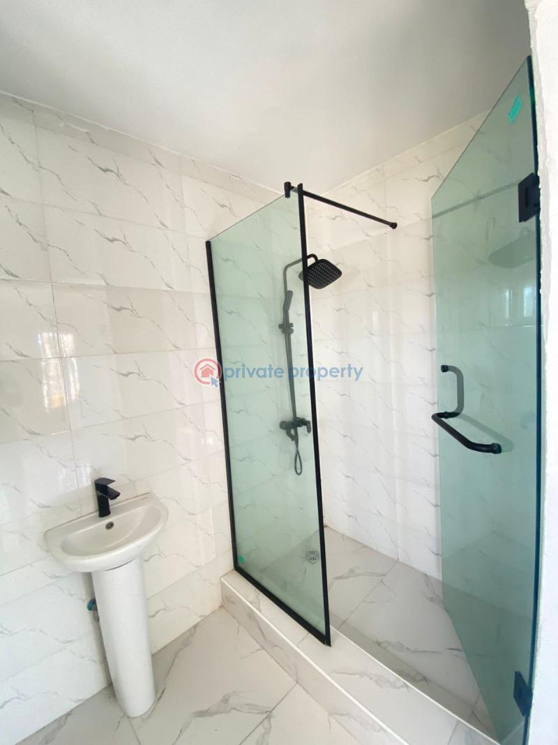 3 bedroom water view apartment - 1 3 bedroom Shared Apartment For Rent Ikoyi Lagos - 1