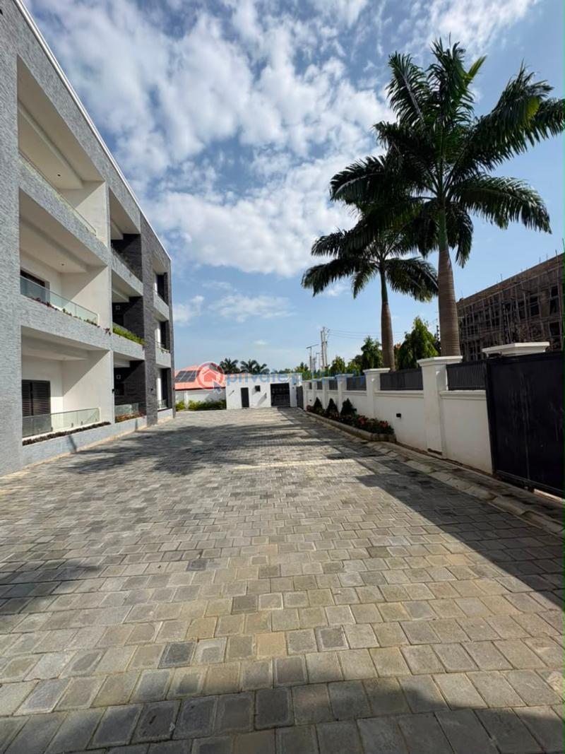 3 bedroom Block Of Flats For Rent Gwarimpa Abuja Phase 3  - 1