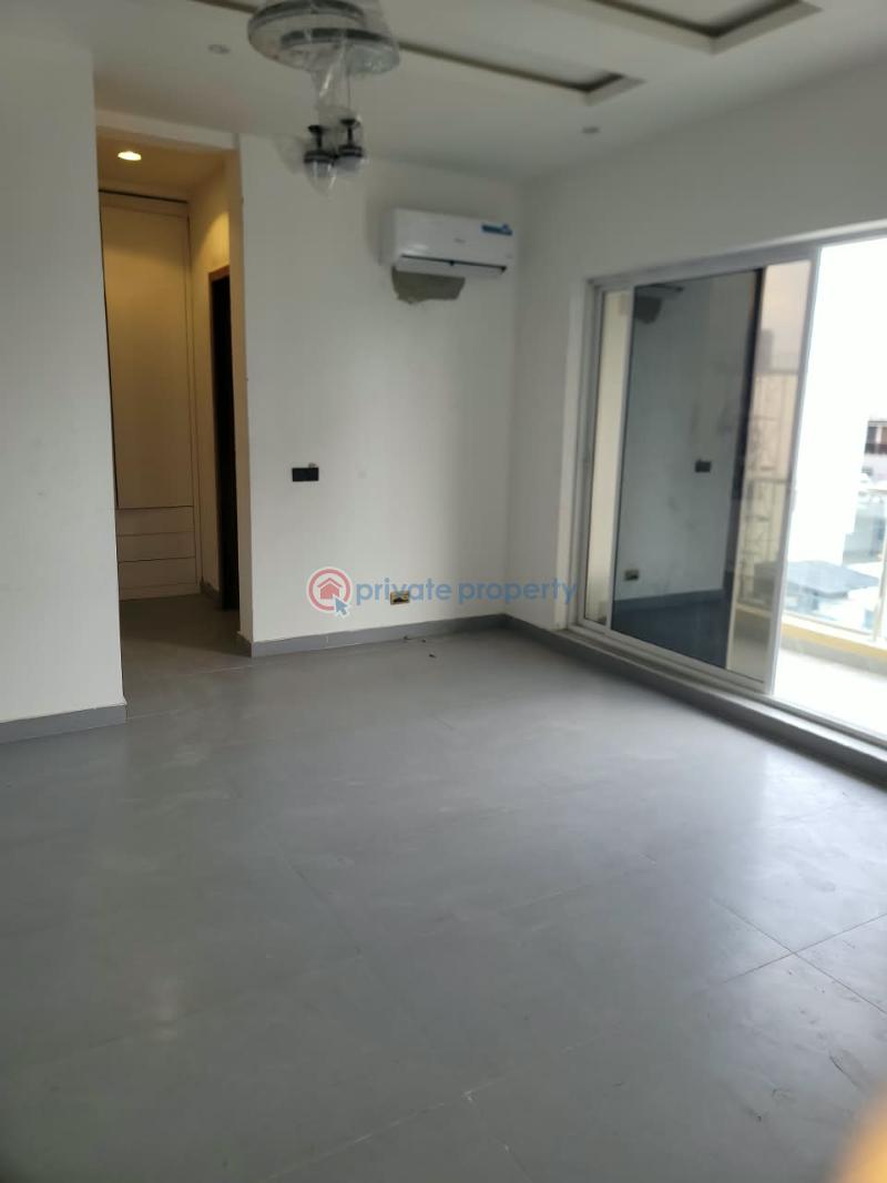3 bedroom Block Of Flats For Sale Edgewater Estate, Off Updc Estate Road, Off Elf Bus Stop, Lekki. Lekki Lagos - 17