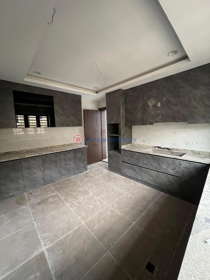 3 bedroom House For Sale Wuye Abuja Phase 2  - 4