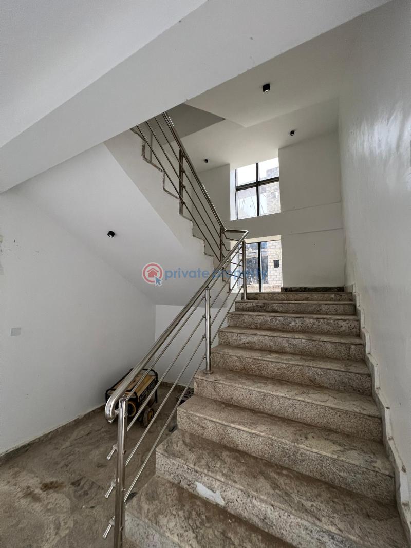 3 bedroom House For Sale Wuye Abuja Phase 2  - 1