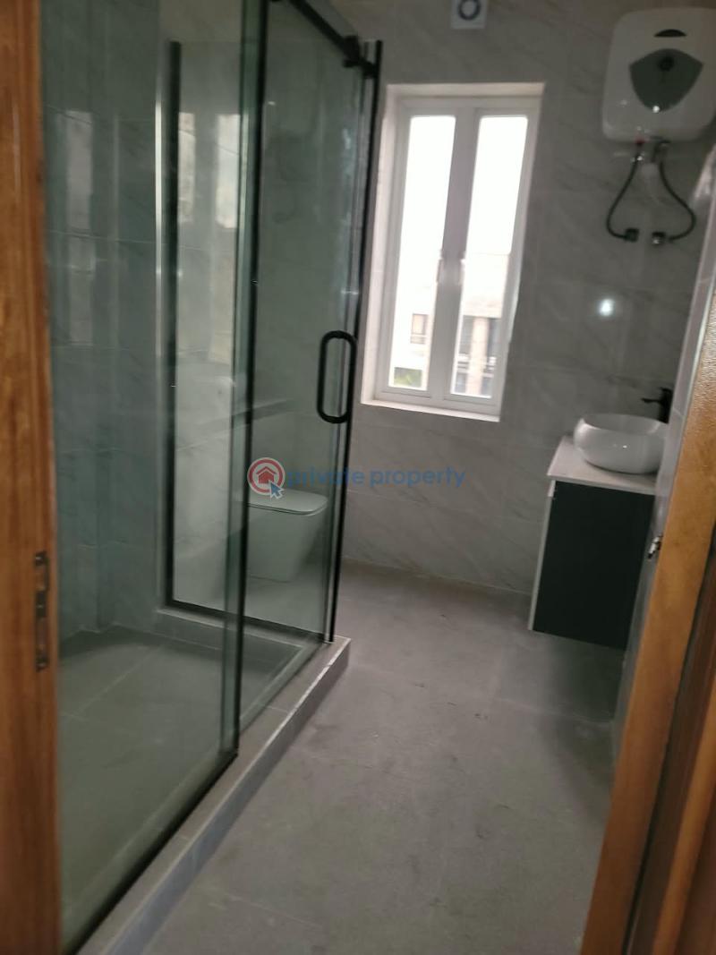 3 bedroom Block Of Flats For Sale Edgewater Estate, Off Updc Estate Road, Off Elf Bus Stop, Lekki. Lekki Lagos - 23