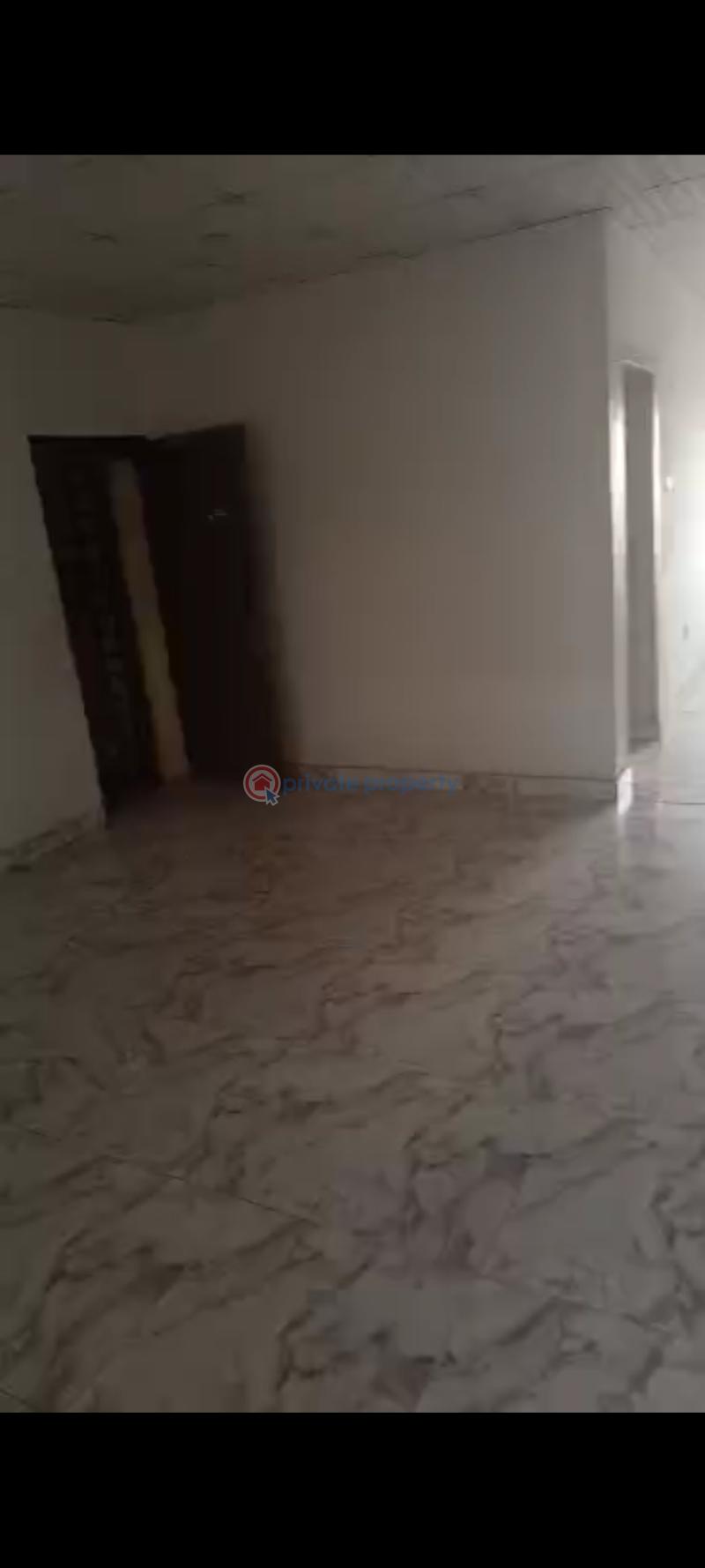 3 bedroom Block Of Flats For Rent Dairy Farm Estate, Agege, By Agege Stadium Pen Cinema Agege Lagos - 4