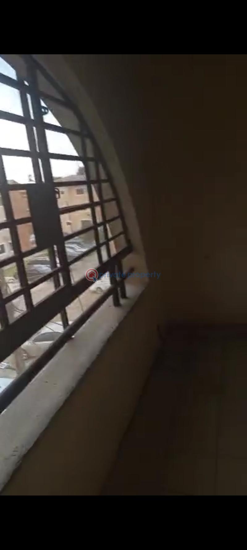 3 bedroom Block Of Flats For Rent Dairy Farm Estate, Agege, By Agege Stadium Pen Cinema Agege Lagos - 3