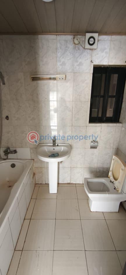 3 bedroom Block Of Flats For Rent Old Ikoyi Lagos - 14
