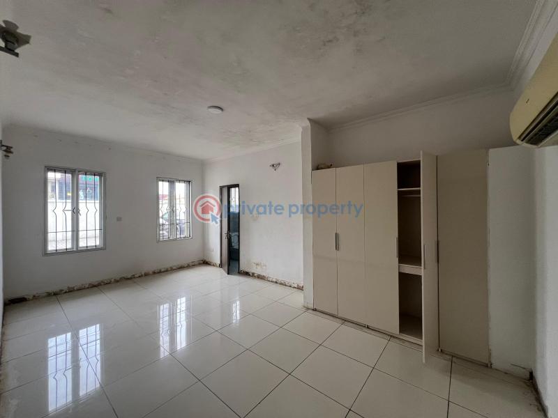 3 bedroom Block Of Flats For Rent Lekki Phase 1 Lagos - 1