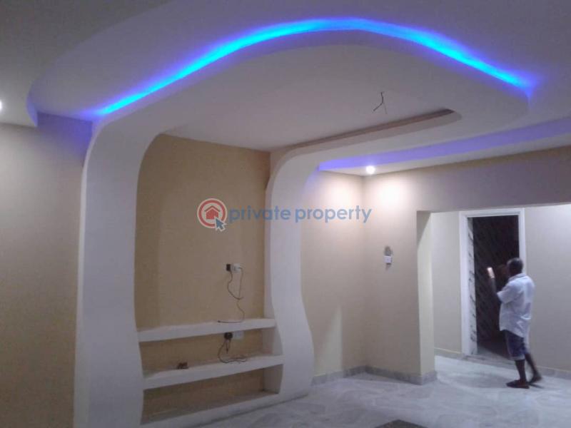 3 bedroom Block Of Flats For Rent Abobo Elebu Ibadan Oyo - 2