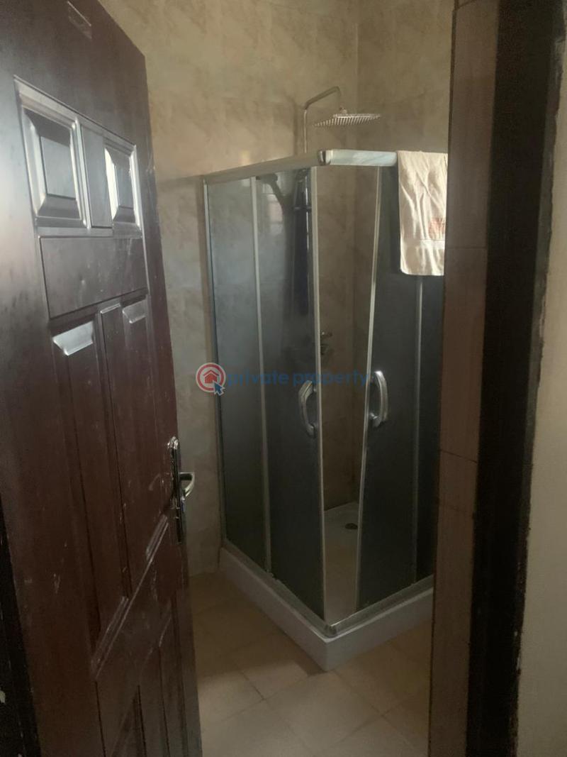 3 bedroom Detached Bungalow For Sale Secure Estate @ Ayegoro Opp Calton Gate Kolapo Ishola Area Ibadan Oyo - 10