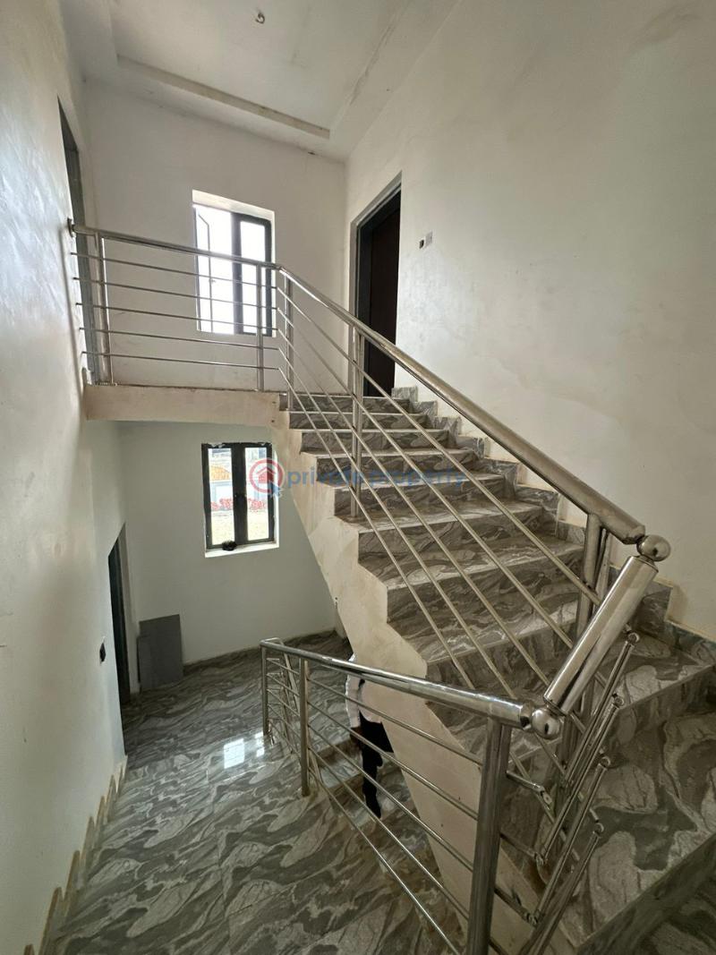 3 bedroom Block Of Flats For Sale Abuja Phase 2  - 7