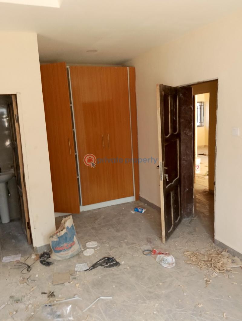 2 bedroom Mini Flat For Rent Diamond Estate Enugu Area  - 5