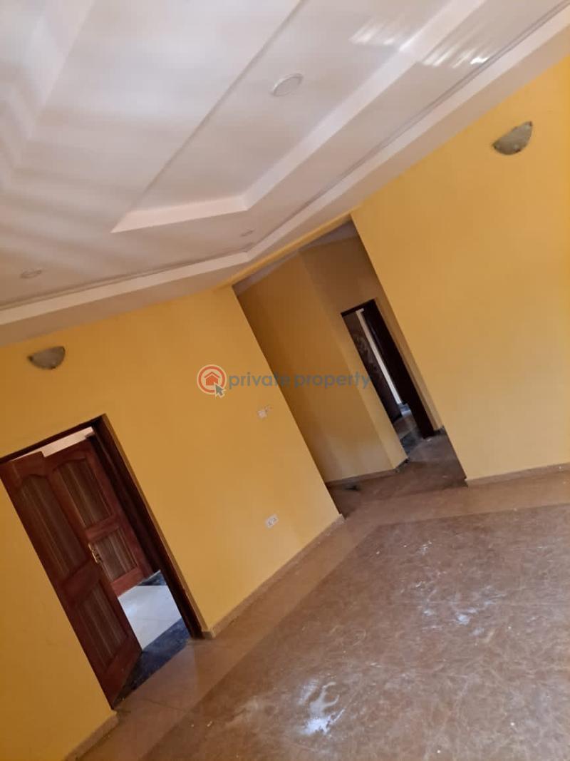 3 bedroom Block Of Flats For Rent Lodi Beside Academy Akala Express Ibadan Oyo - 0